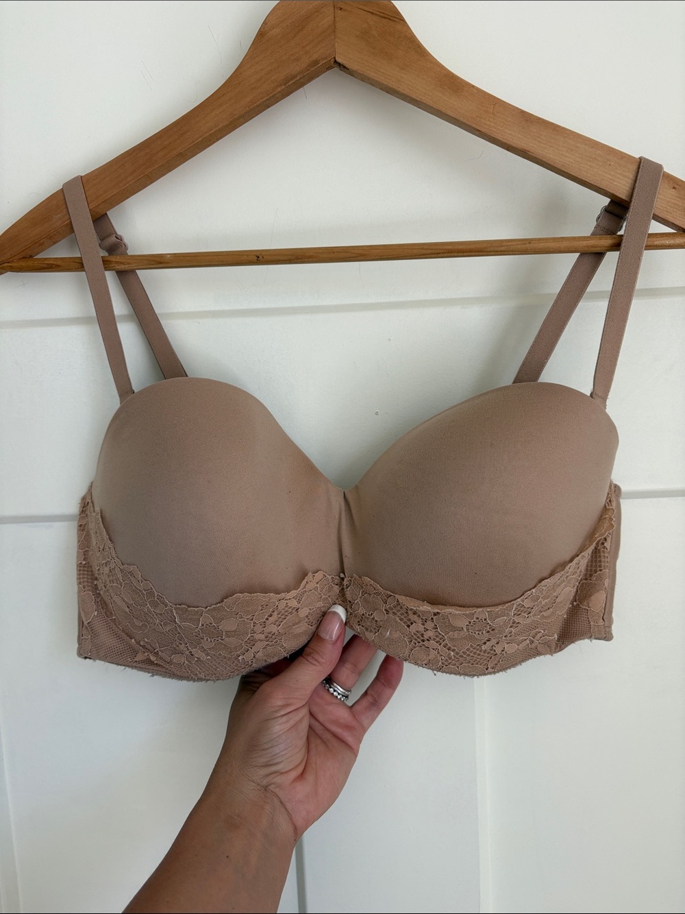 Victoria's Secret Lace-Trim Push-Up Bra - Beige